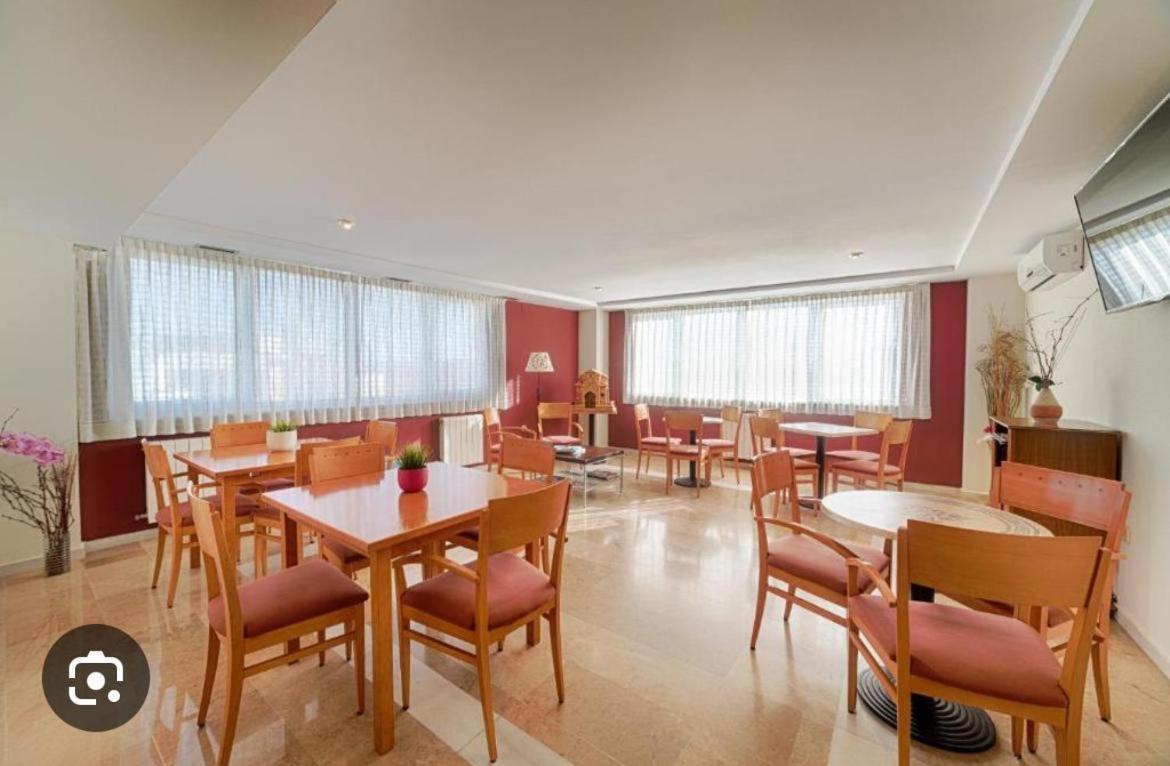 Hotel La Basilica Venta De Banos Екстер'єр фото